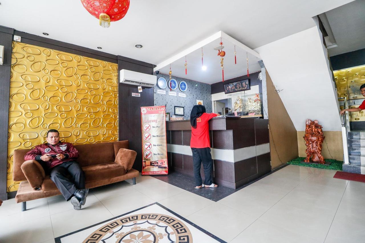 Reddoorz Plus Near Pasar Wisata 페칸바루 외부 사진