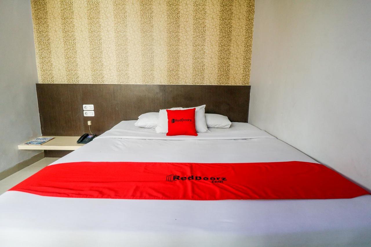Reddoorz Plus Near Pasar Wisata 페칸바루 외부 사진
