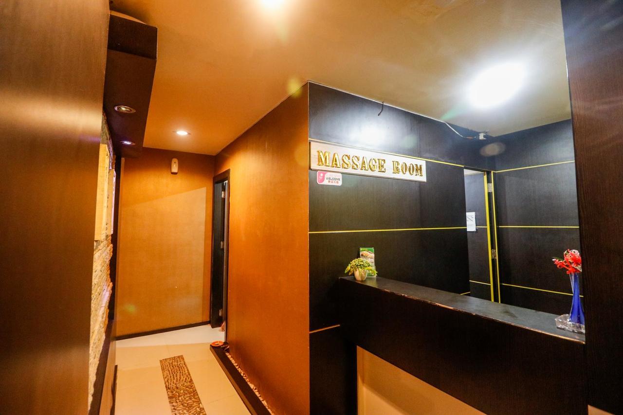 Reddoorz Plus Near Pasar Wisata 페칸바루 외부 사진